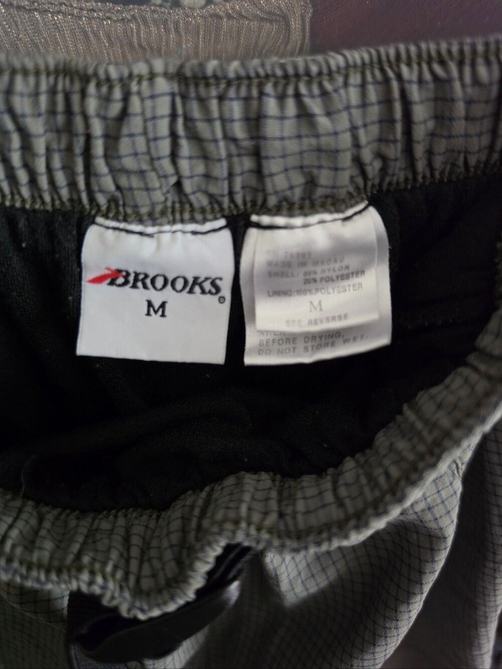 Y2k Brooks Running Olive Green Men's Medium Shorts - Picture 3 of 7